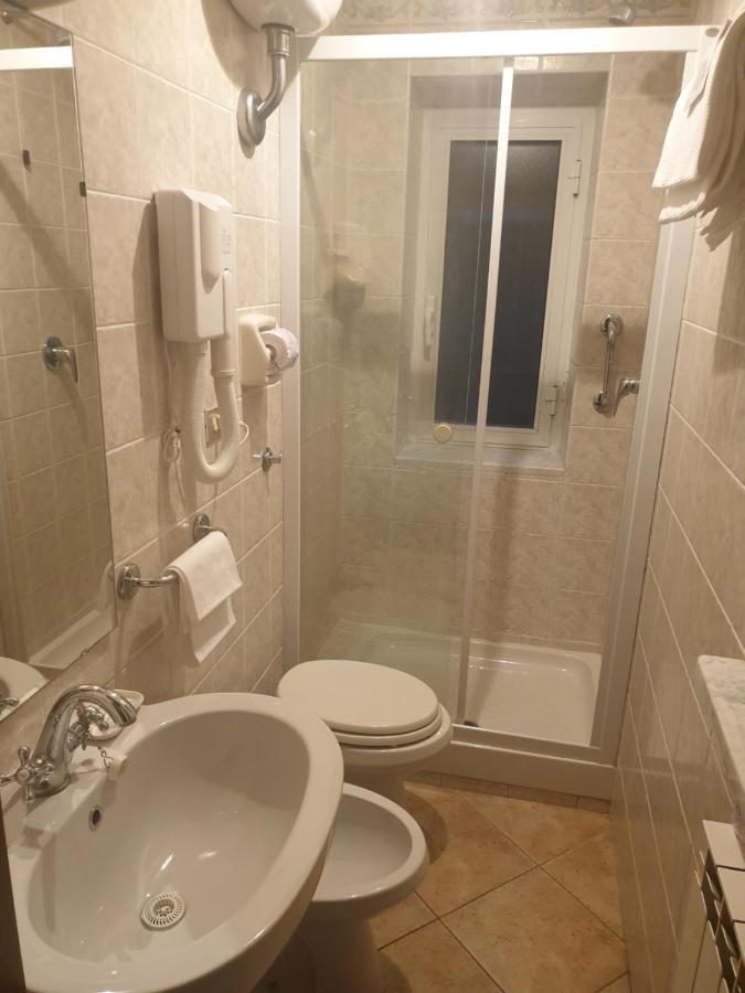 Sabini Rentals - Affittacamere Santa Margherita Ligure Luaran gambar